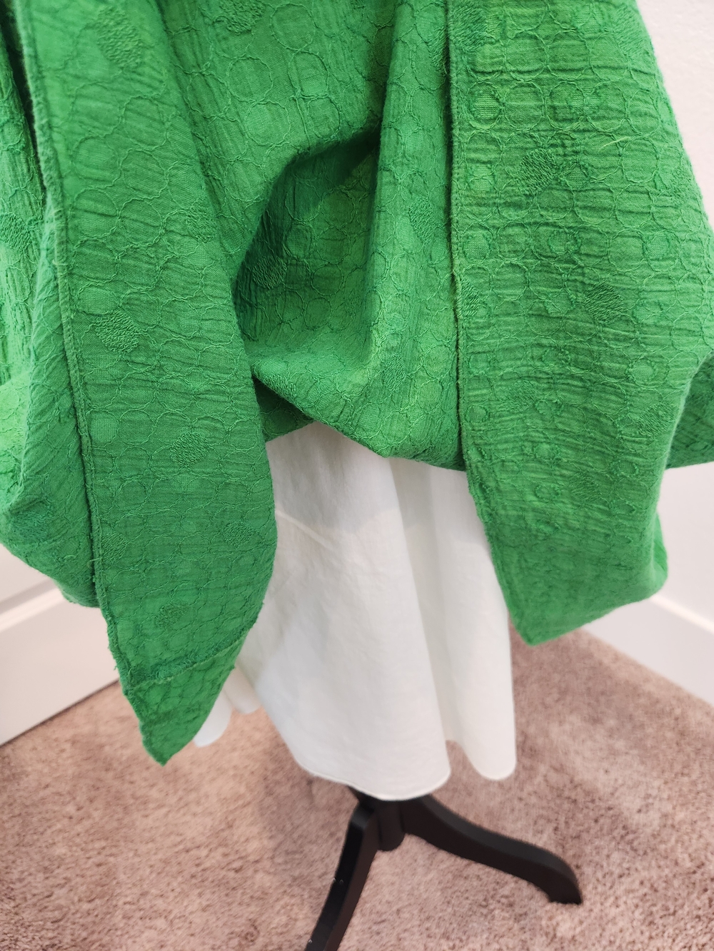 Max Studio Bright Green V-Neck Sleeveless Midi Dress - Picture 3 of 5